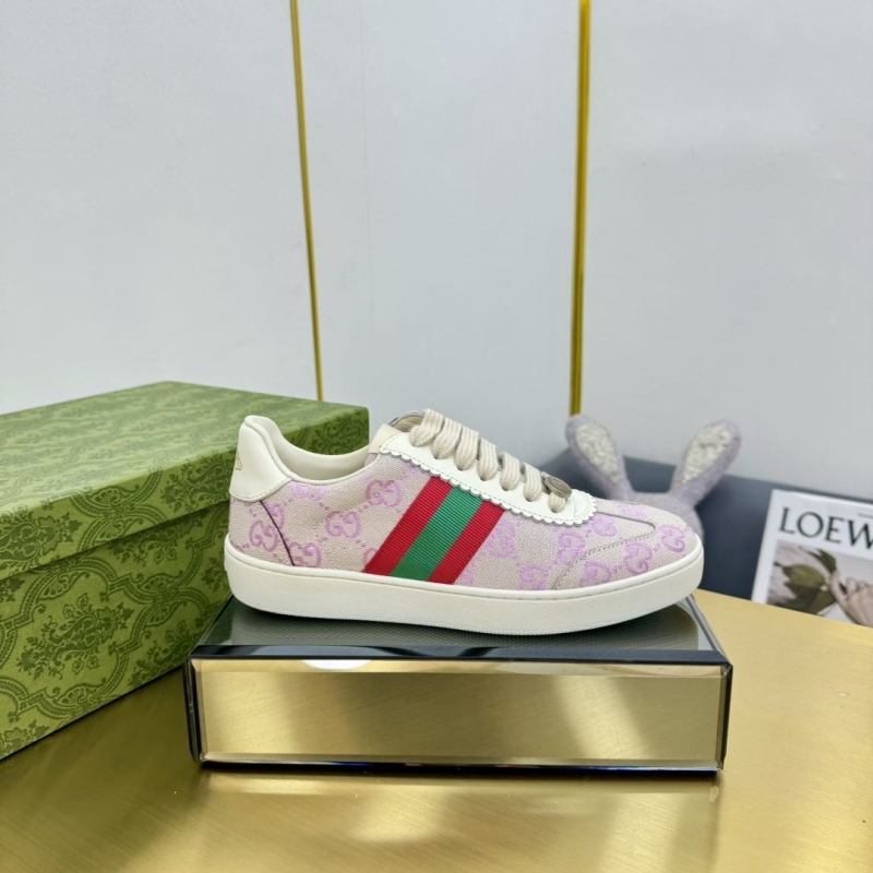 G*u*i casual shoes
